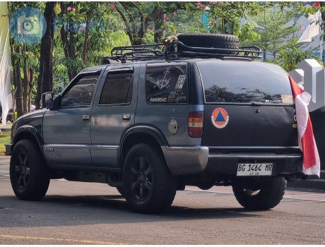 BG 1464 MR, Opel Blazer