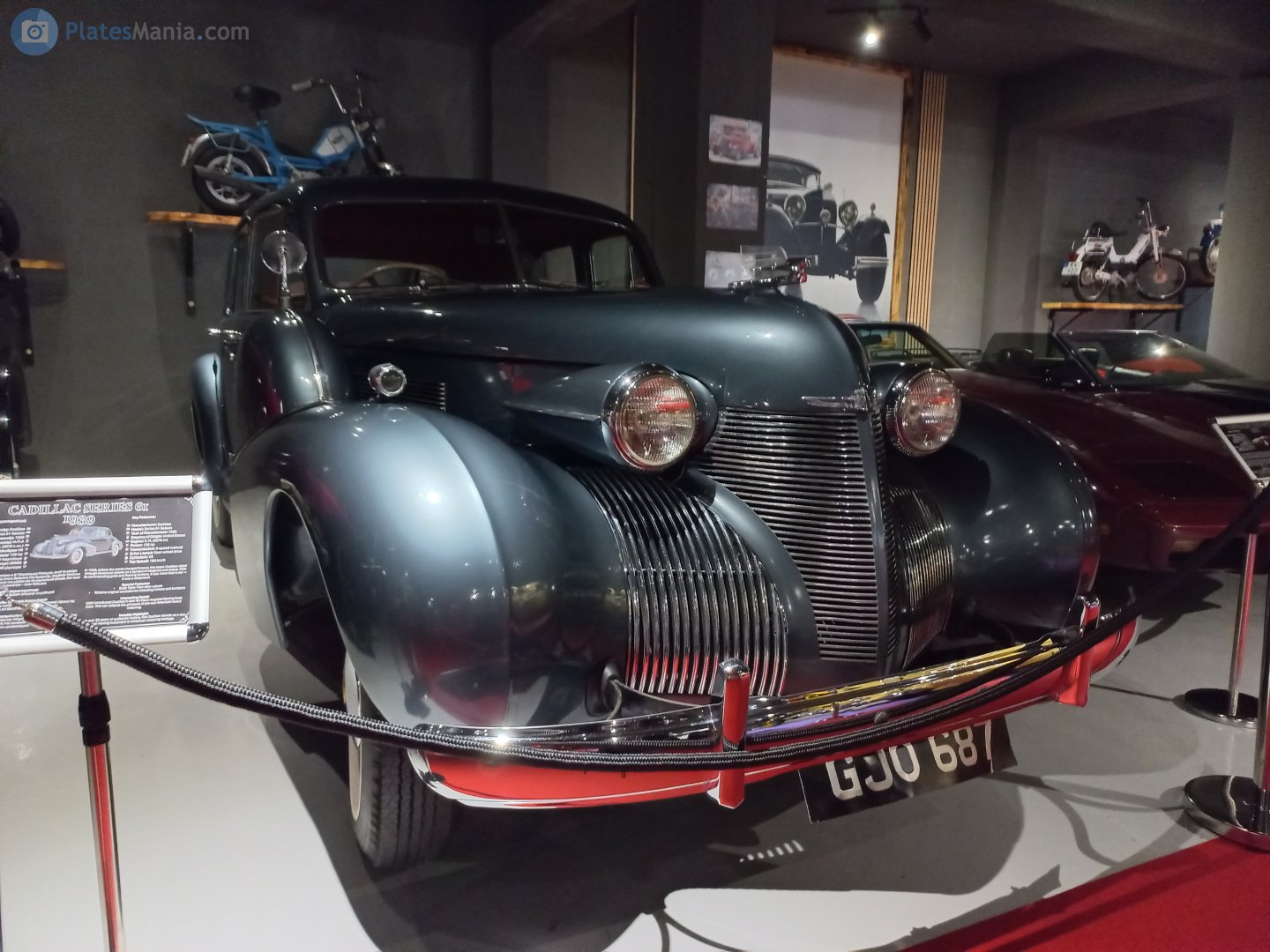 GJO687, Cadillac Series 61 