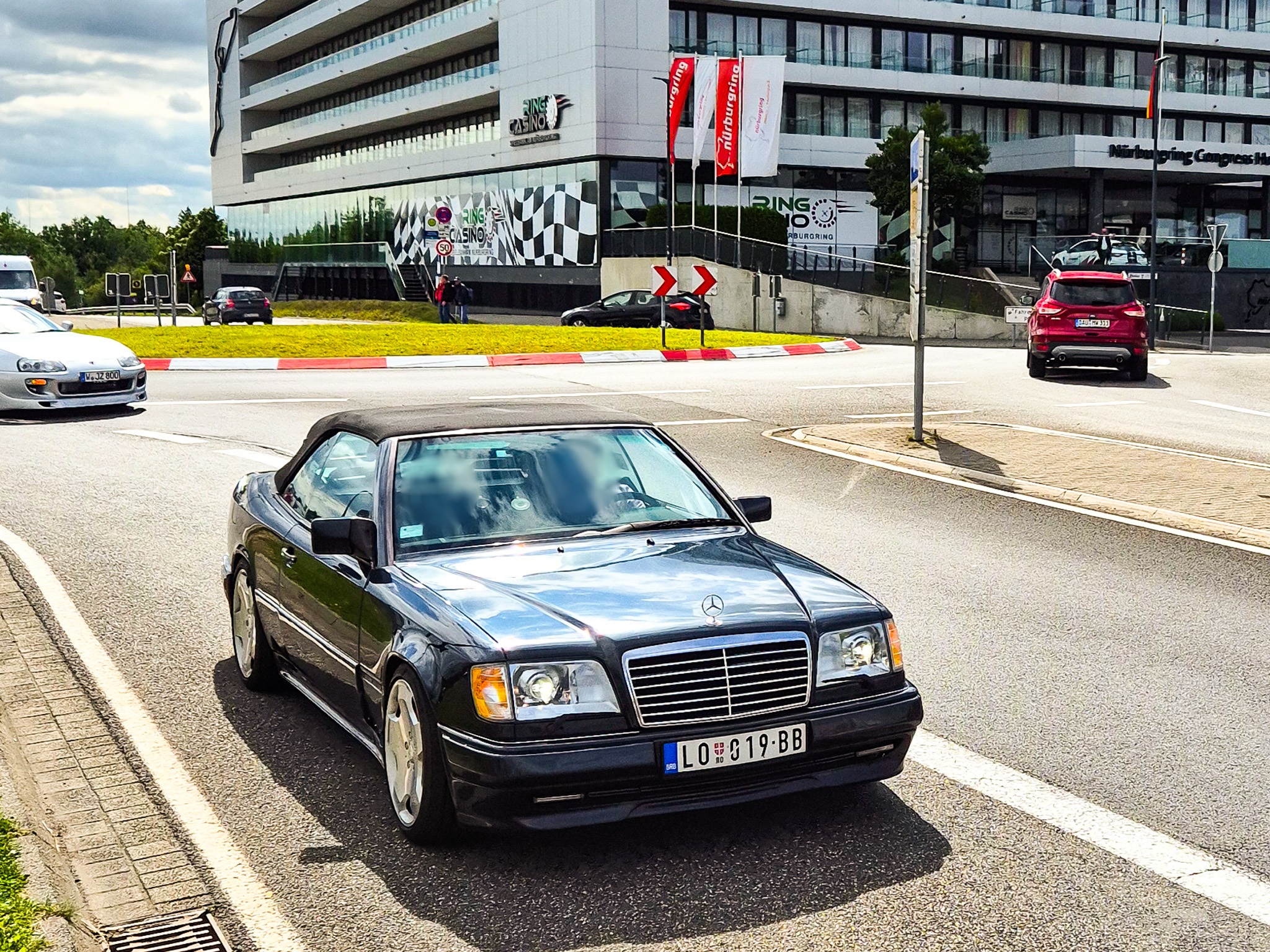 LO 019-BB, Mercedes-Benz E-Klasse 1st gen Cabriolet (A124), 1992–1997