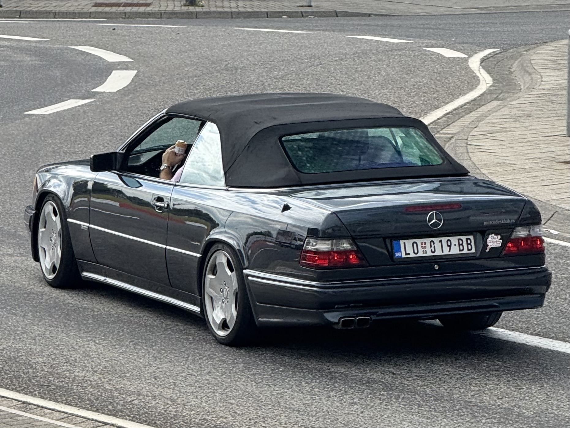 LO 019-BB, Mercedes-Benz E-Klasse 1st gen Cabriolet (A124), 1992–1997