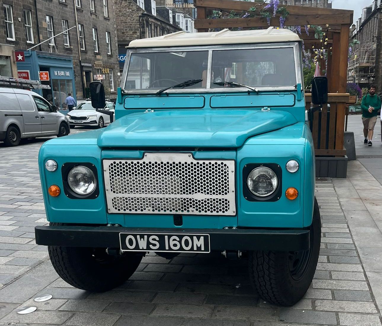 OWS160M, Land Rover Defender 