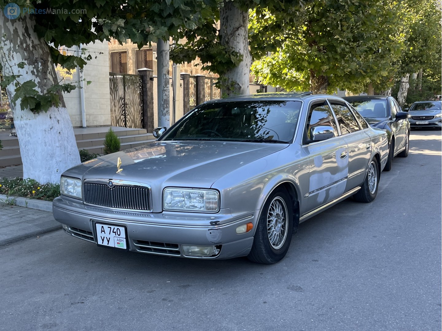 а 740 уу, Nissan President 3rd gen (HG50), 1990–1998