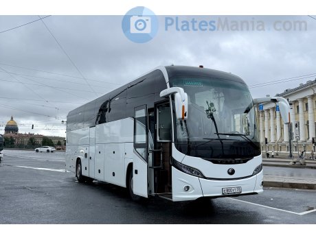 е800ут33, Yutong ZK6128H