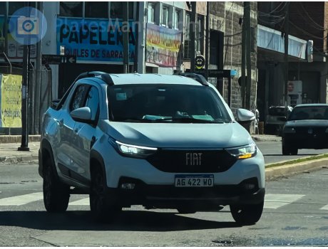 AG 422 WO, FIAT Strada