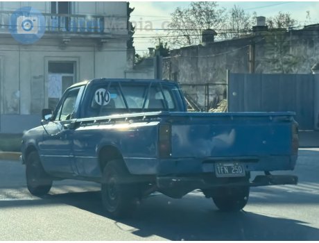 TFN 250, Toyota Hilux