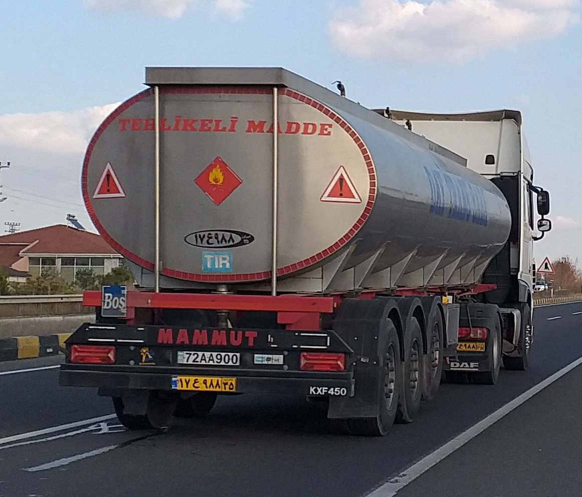 ۱۷ع۹۸۸ ۳۵, Mammut Trailer 