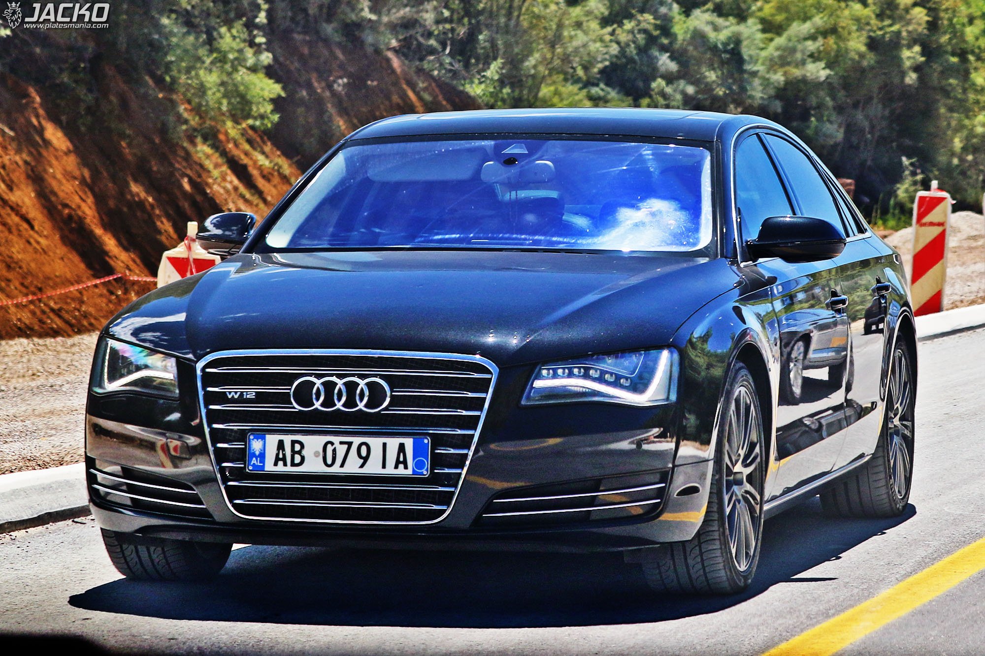 AB 079 IA, Audi A8 3rd gen (D4/4H), 2009–2013