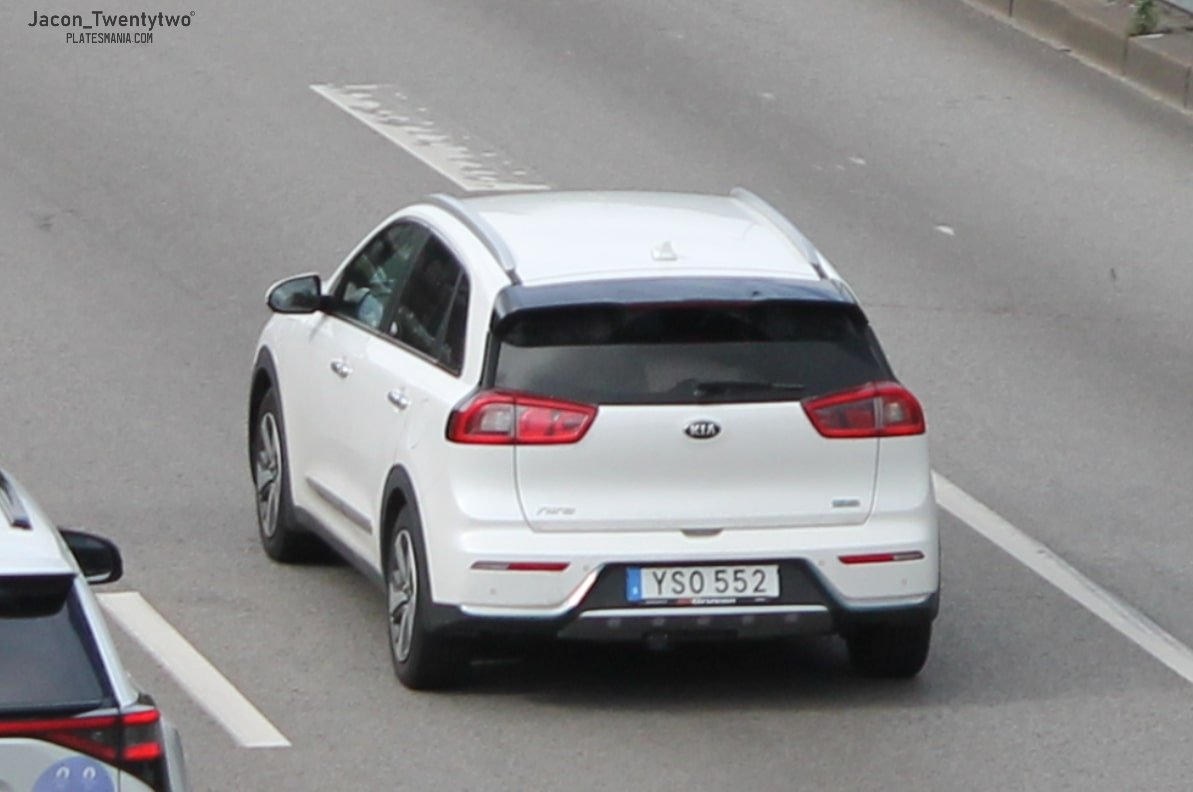 YSO 552, Kia Niro 1st gen (DE), 2016–2022