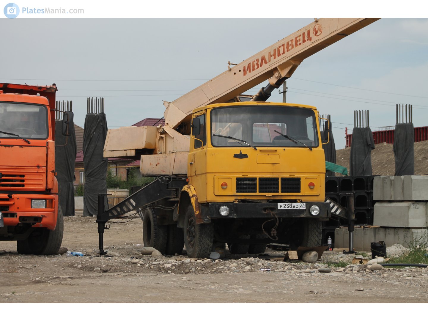 р 238 во 07, MAZ 5337 