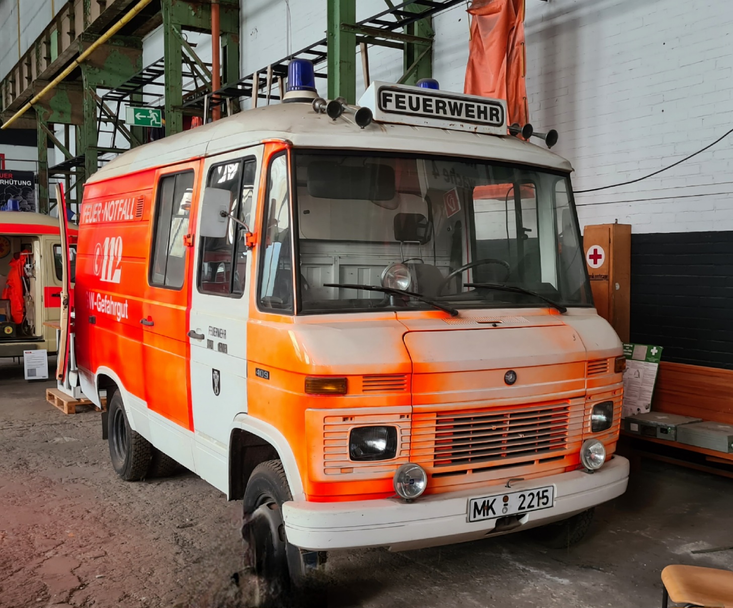 MK 2215, Mercedes-Benz T2 1st gen (309/310/313), 1966–1990