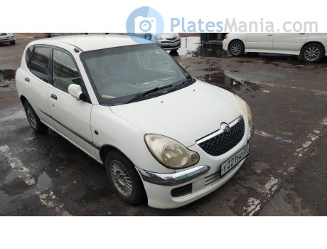 у221но03, Daihatsu Storia