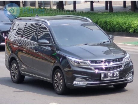 B 1259 DFS, Wuling Cortez