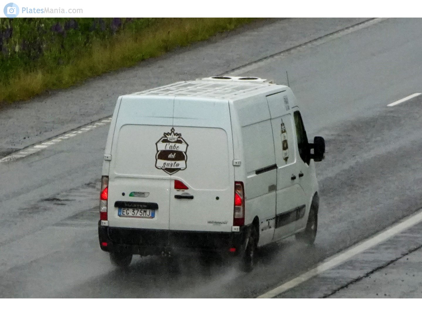 EG 375 MJ, Renault Master 