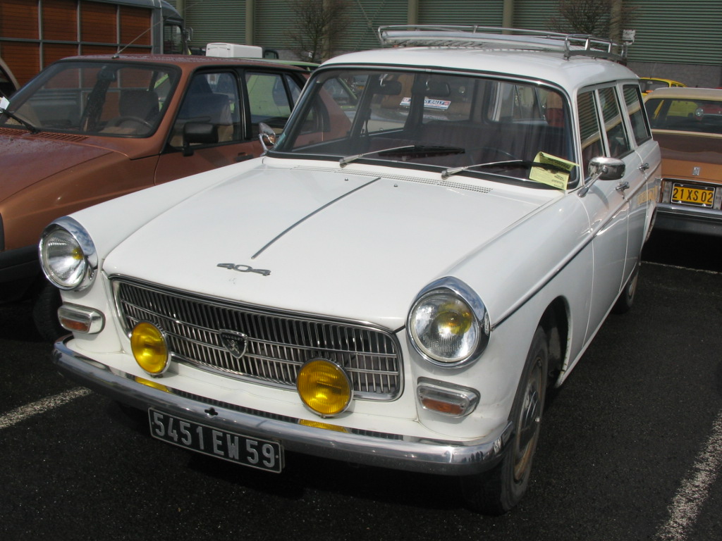 5451 EW 59, Peugeot 404 Break, 1962–1978