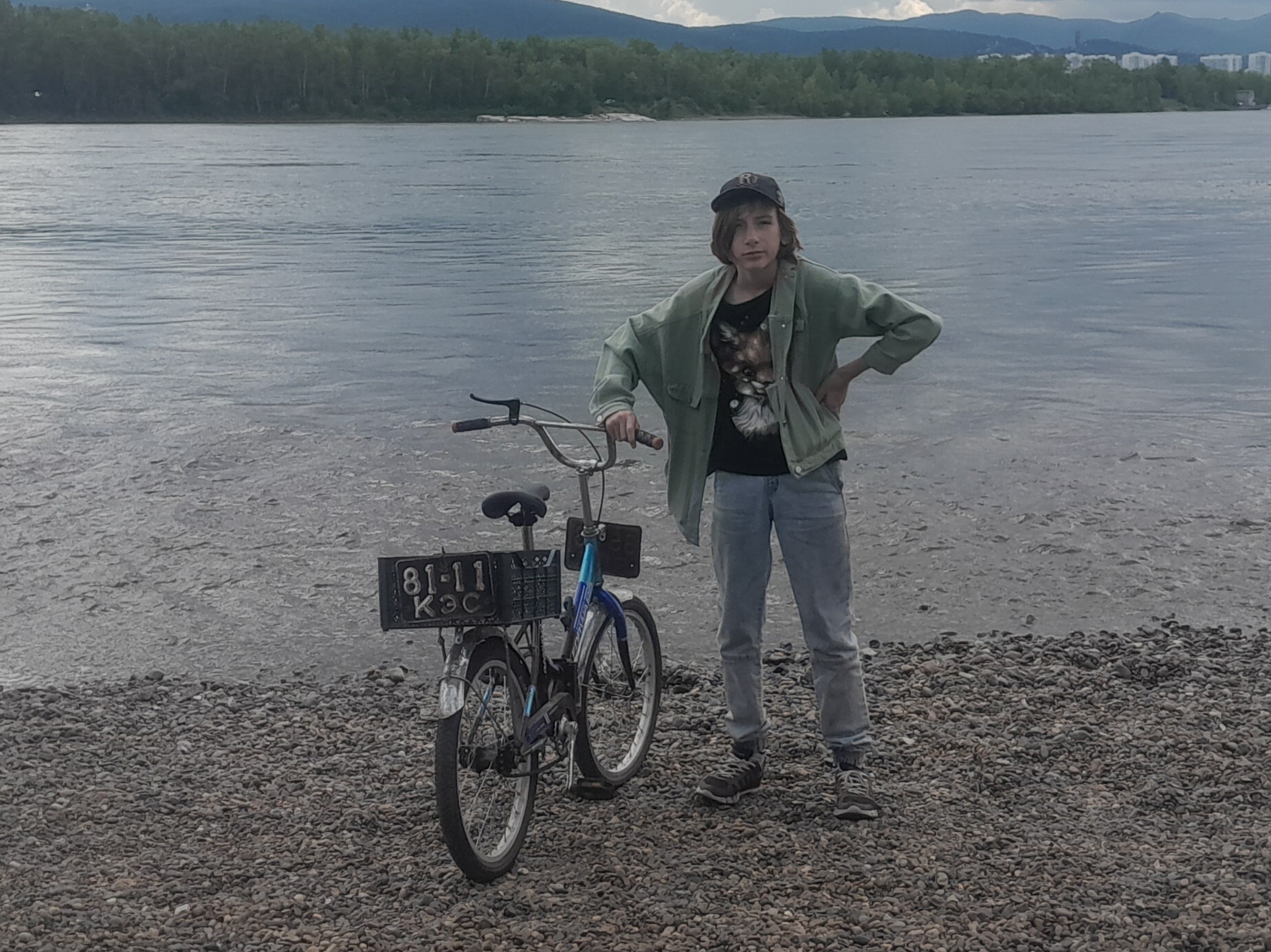 8111 КЭС, License plate without vehicle 