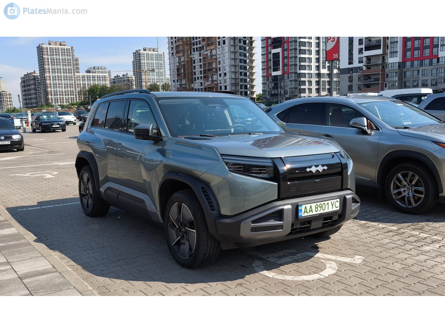 AA 8901 YC, Fangchengbao Titanium (Tai) 3 