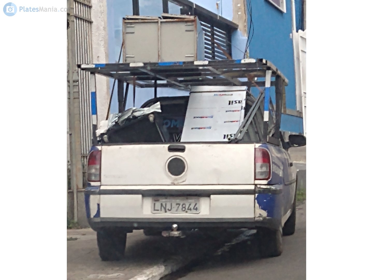 LNJ-7844, Volkswagen Saveiro 2nd gen (G3; 37/5X/5W), 1st facelift, 2000–2005