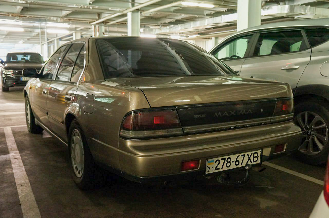 21 278-67 XB, Nissan Maxima 2nd gen Sedan (J30), 1988–1994