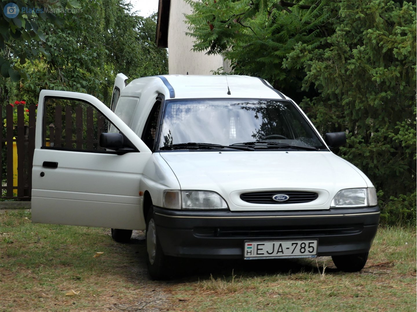 EJA-785, Ford Escort 5th gen (Express) Van (AVL; Global-market), 1990–1995