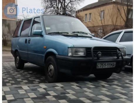 24 751-11 MA, Nissan Prairie