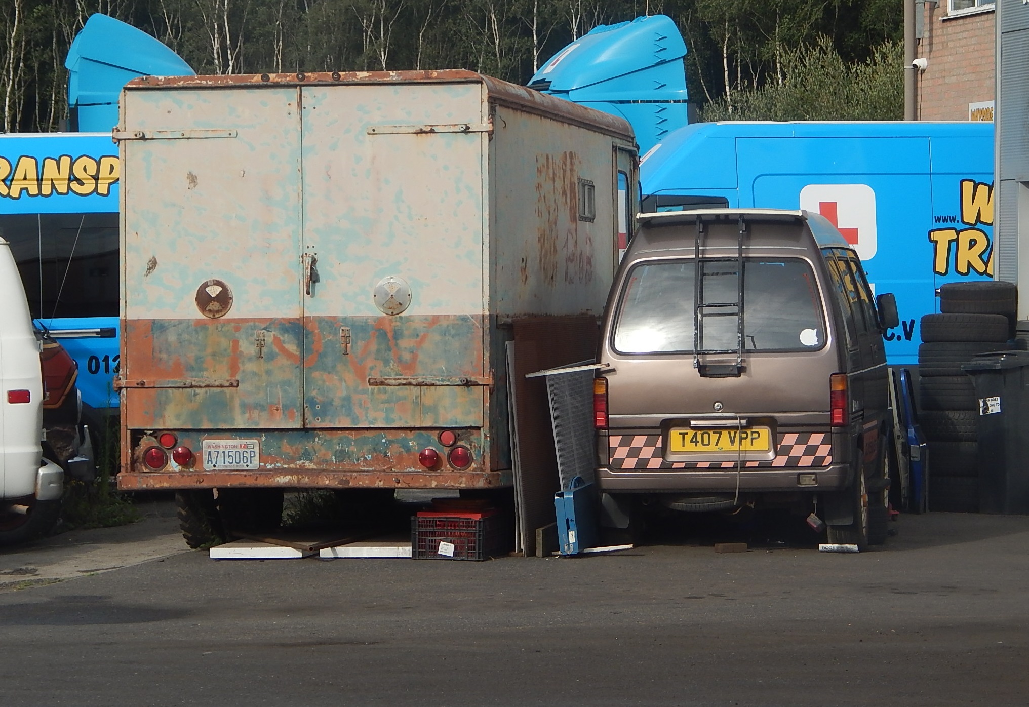 T407VPP, Daihatsu Hijet Piaggio-built Van (S90), 1992-2010