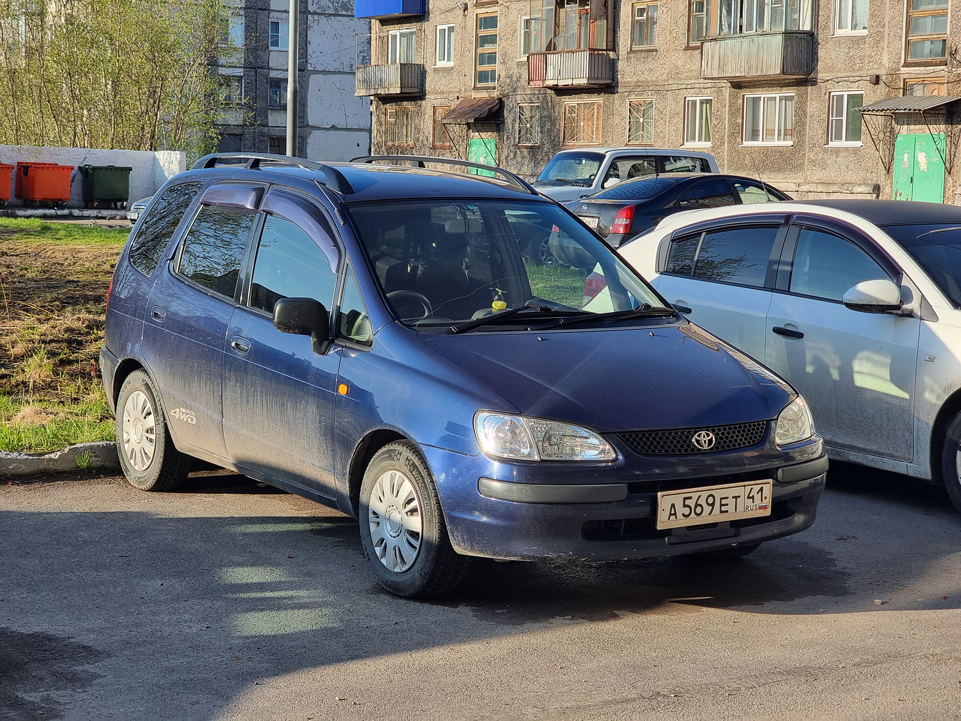а 569 ет 41, Toyota Corolla Spacio 1st gen (E110), 1997–2001