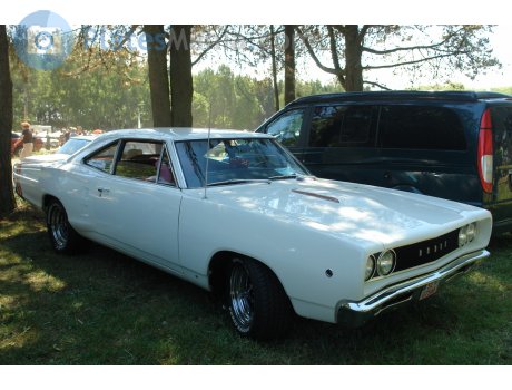 SE 07566, Dodge Coronet