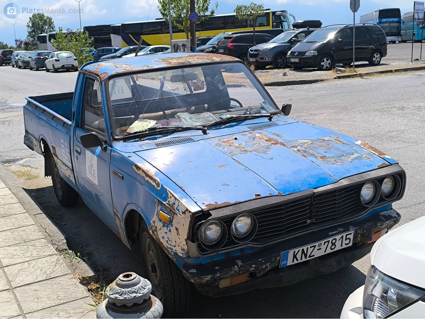 KNZ-7815, Toyota Hilux 2nd gen (N20), 1972–1978