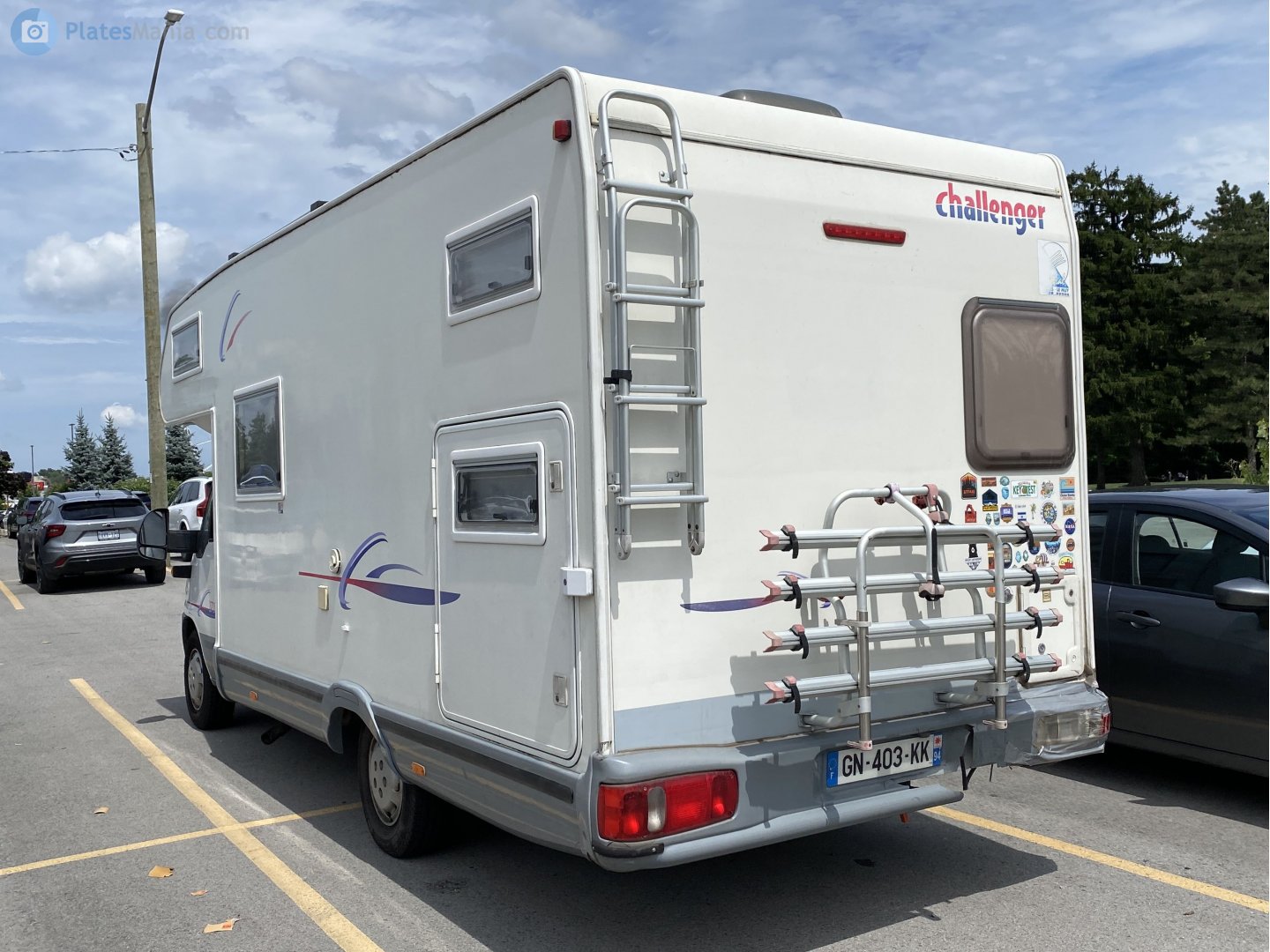 GN-403-KK, Challenger 100-Series 