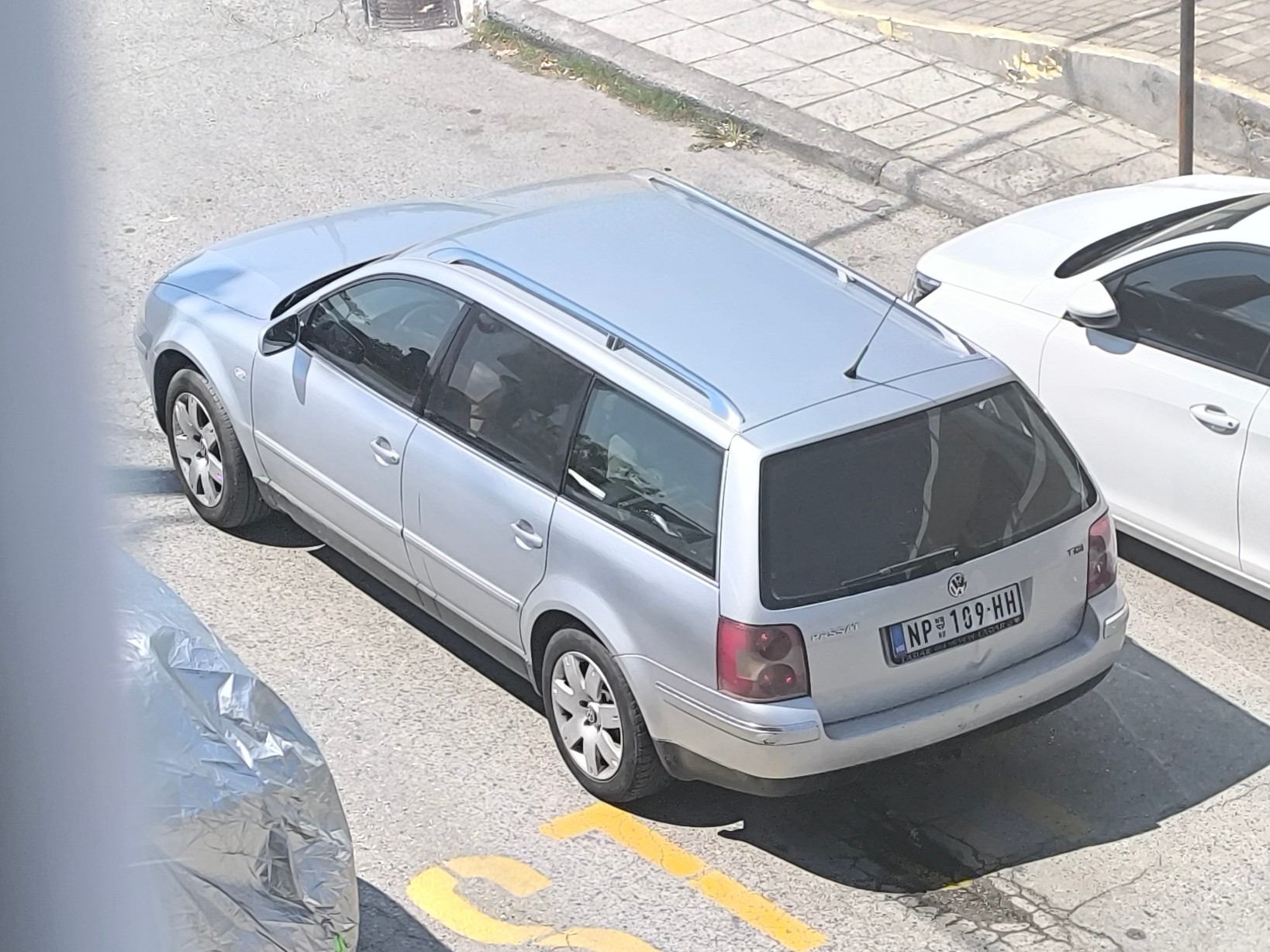 NP 109-HH, Volkswagen Passat 5th gen Variant (B5.5; 3BG), facelift, 2000–2005