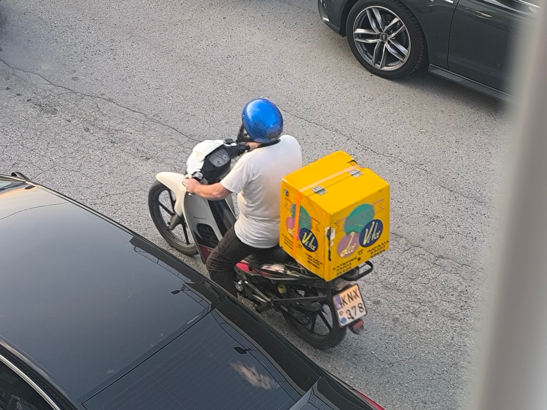 KNX-378, Modenas Kriss 