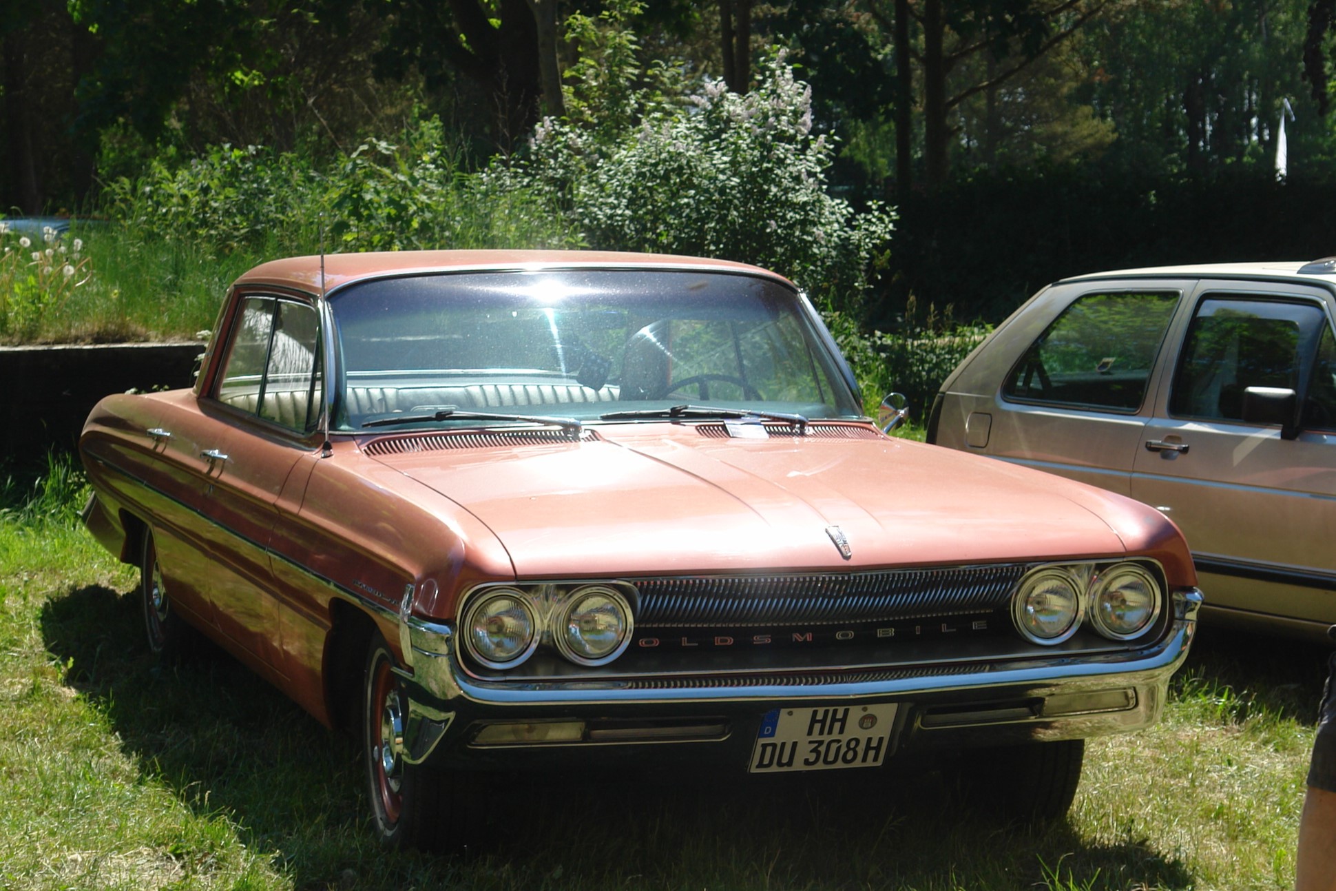 HH DU 308 H, Oldsmobile 88 5th gen 1961 4-door Sedan (3219/3519; B-body), 1960–1961