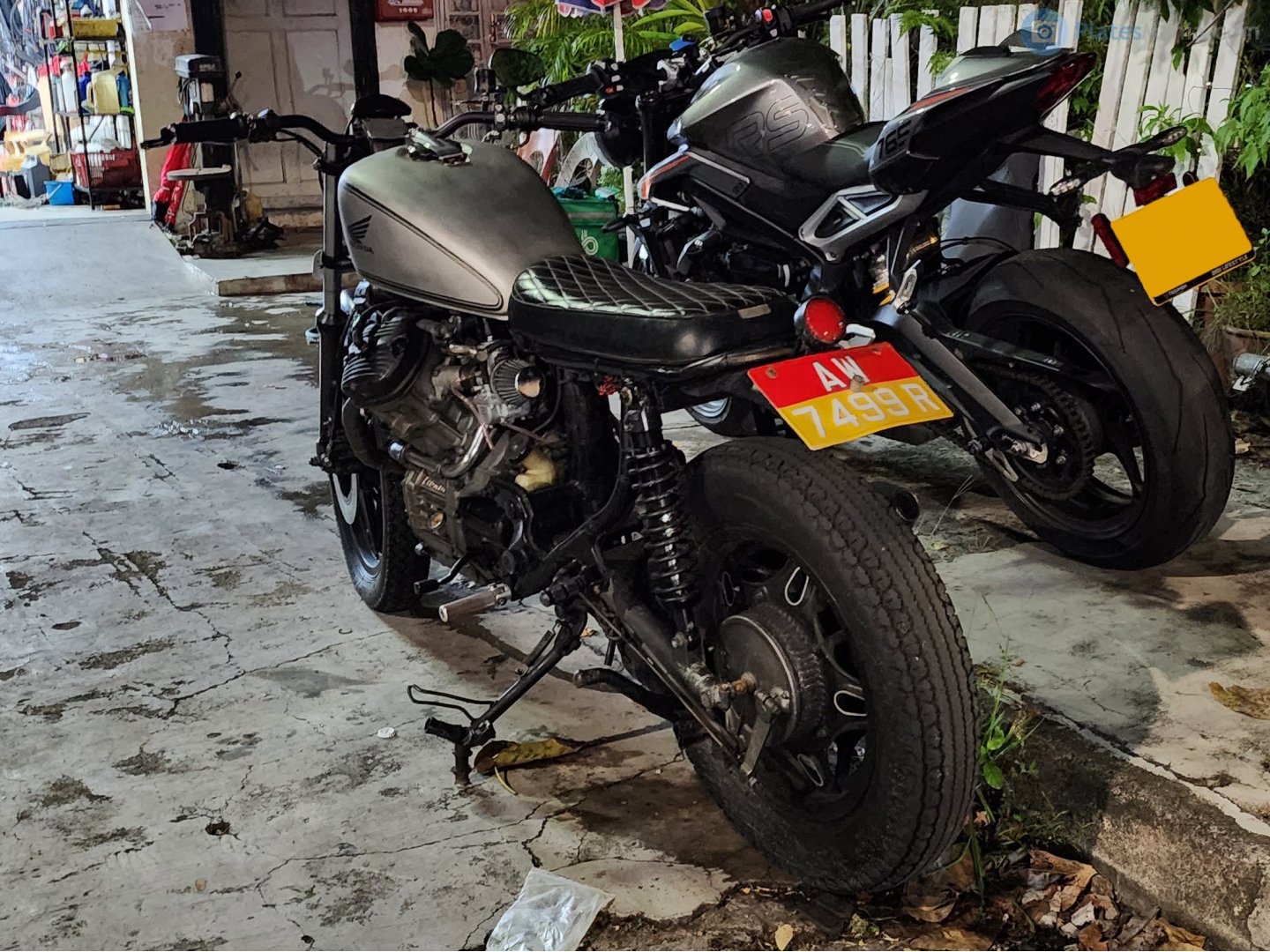 AW 7499 R, Honda CX Series 