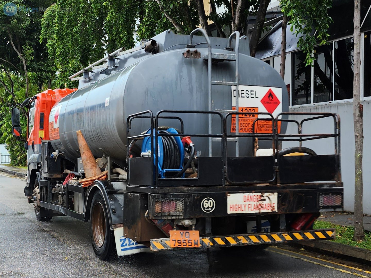 YQ 7955 M, Isuzu F-Series 