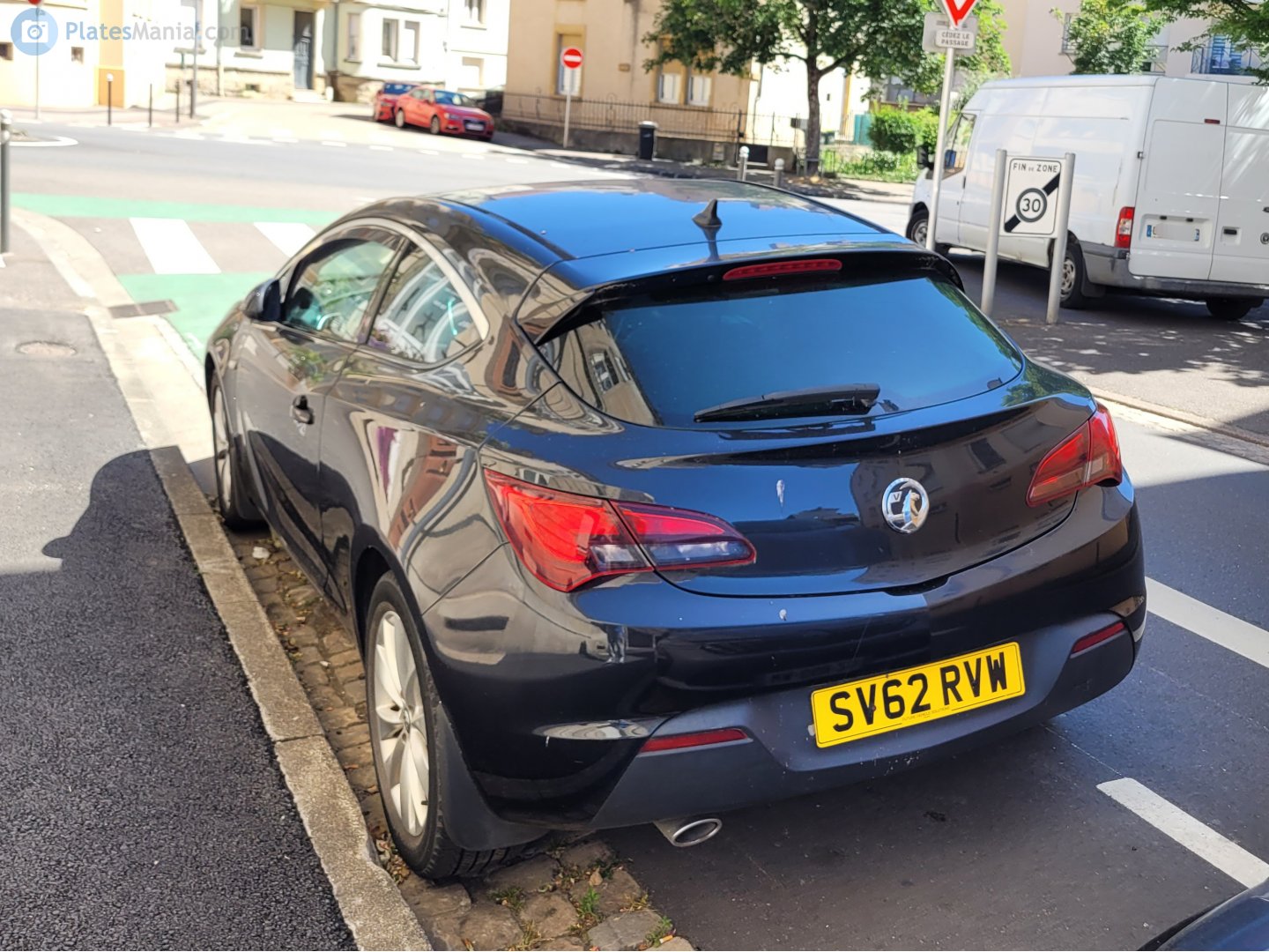 SV62RVW, Vauxhall Astra 6th gen GTC (OPC) 3-door Hatch (J; P10), 2011–2017
