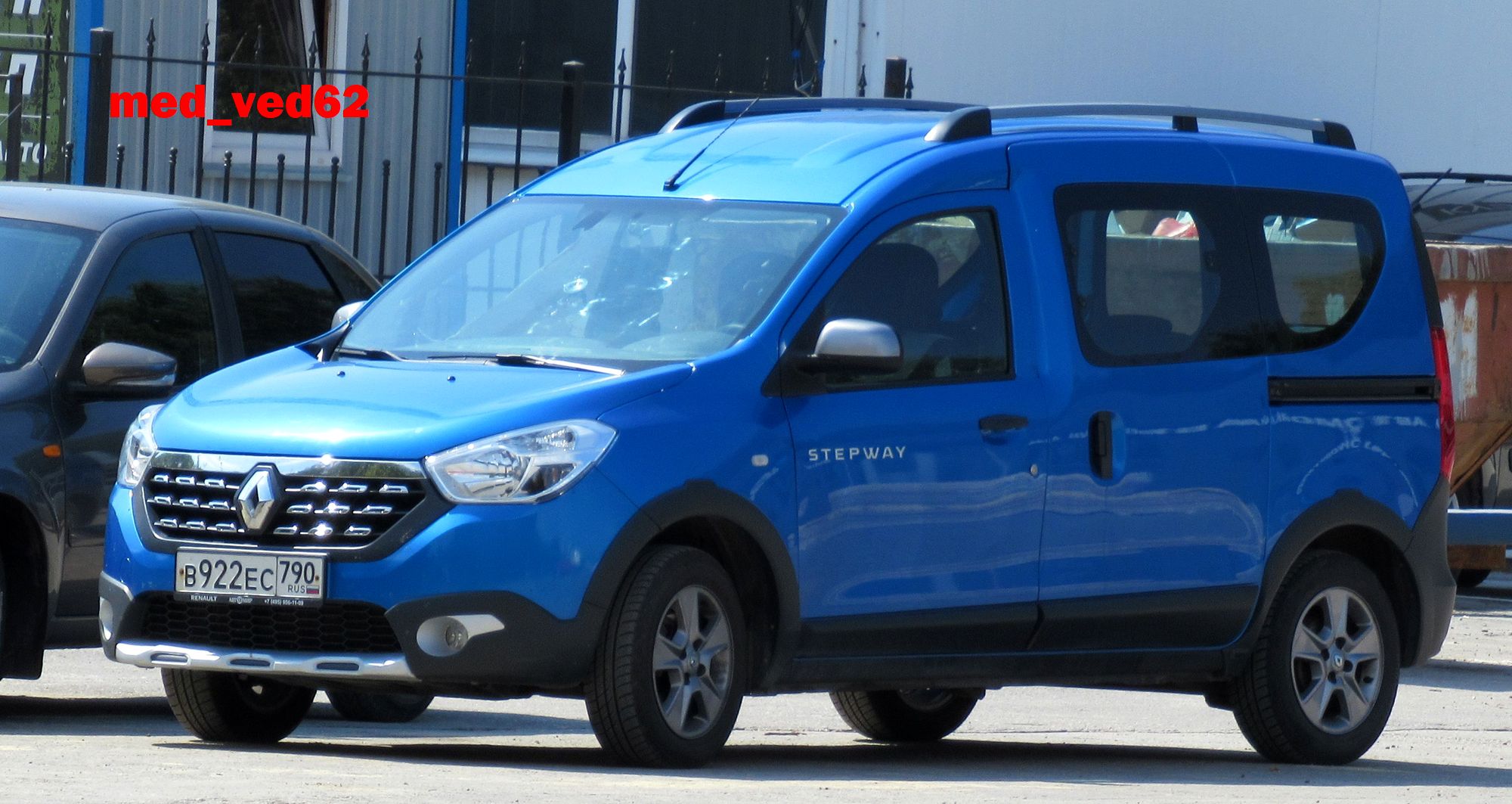 в 922 ес 790, Renault Dokker 1st gen Stepway (K67), 2018–2021