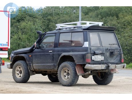 н065рн65, Nissan Safari