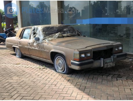 粤T·02946, Cadillac Brougham