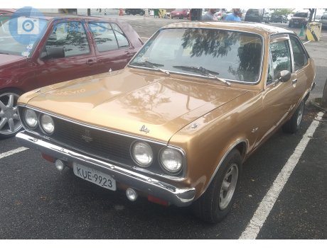 KUE-9923, Dodge Polara