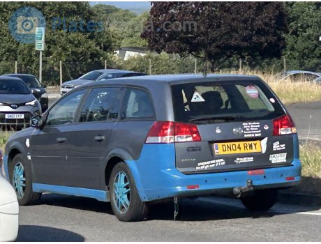 DN04 RWY, Vauxhall Vectra