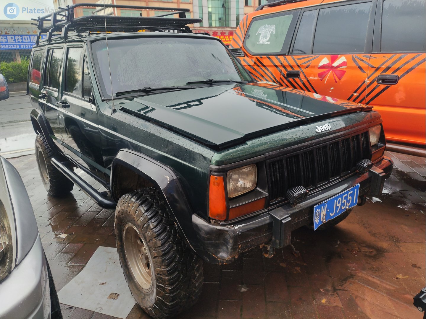 粤W·J9551, Jeep Cherokee 2nd gen 5-door SUV (XJ), 1983–2001