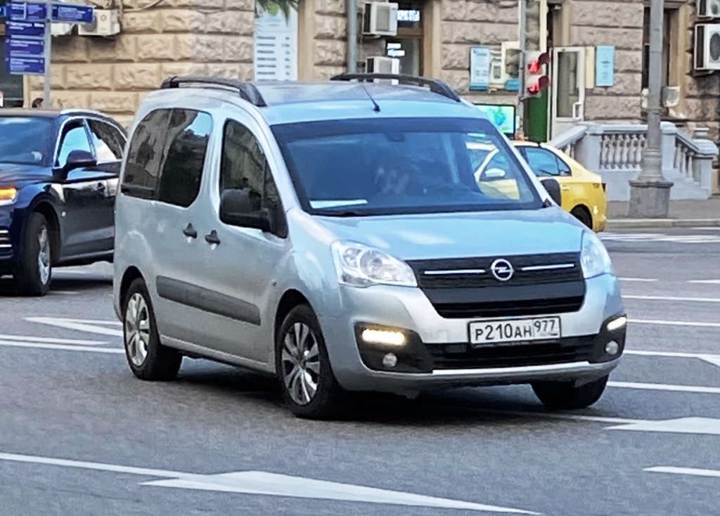 р 210 ан 977, Opel Combo 5th gen Life (CIS-market), 2021–