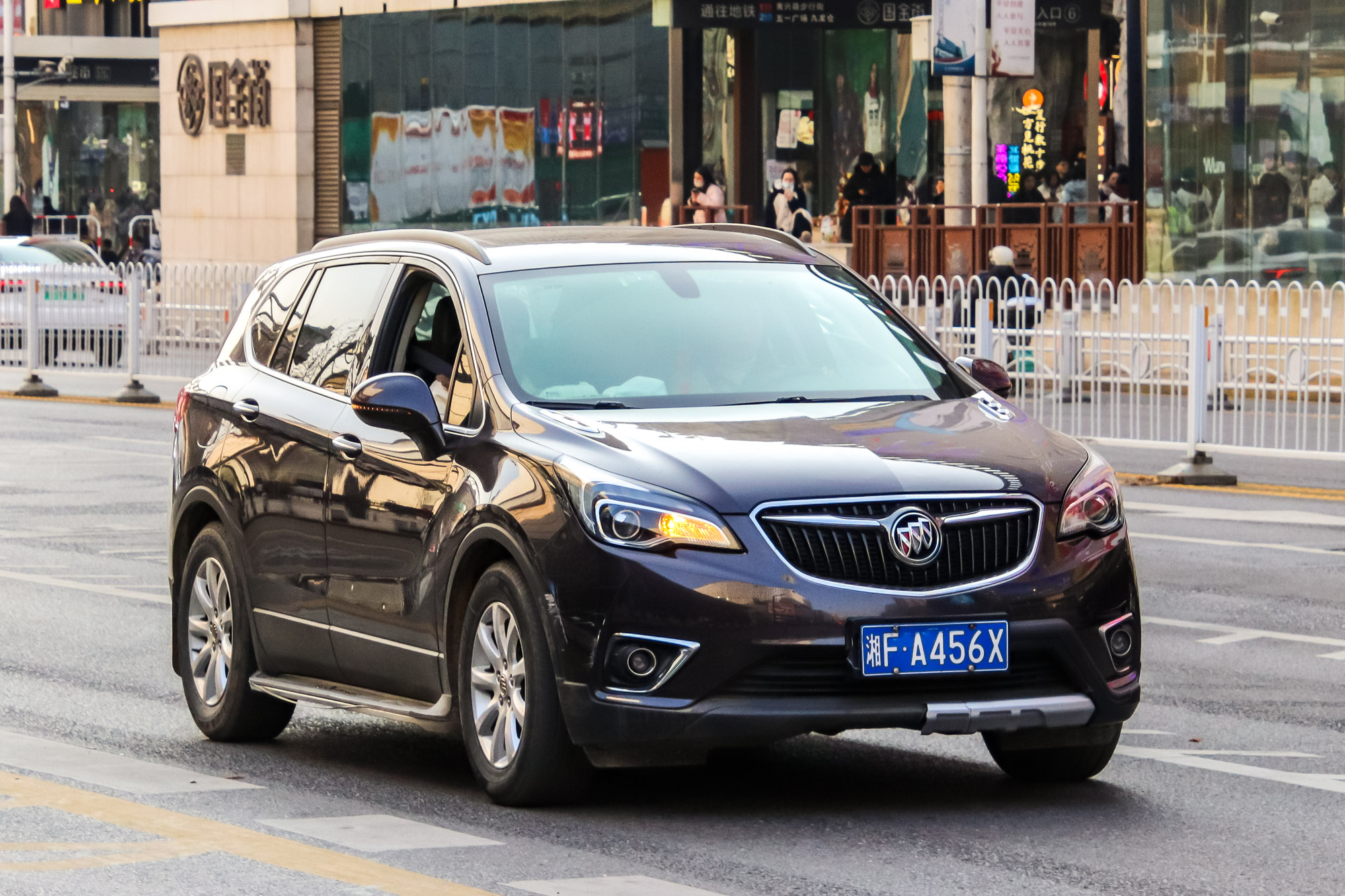 湘F·A456X, Buick Envision 1st gen (D2XX/D2UX), 1st facelift, 2017–2020