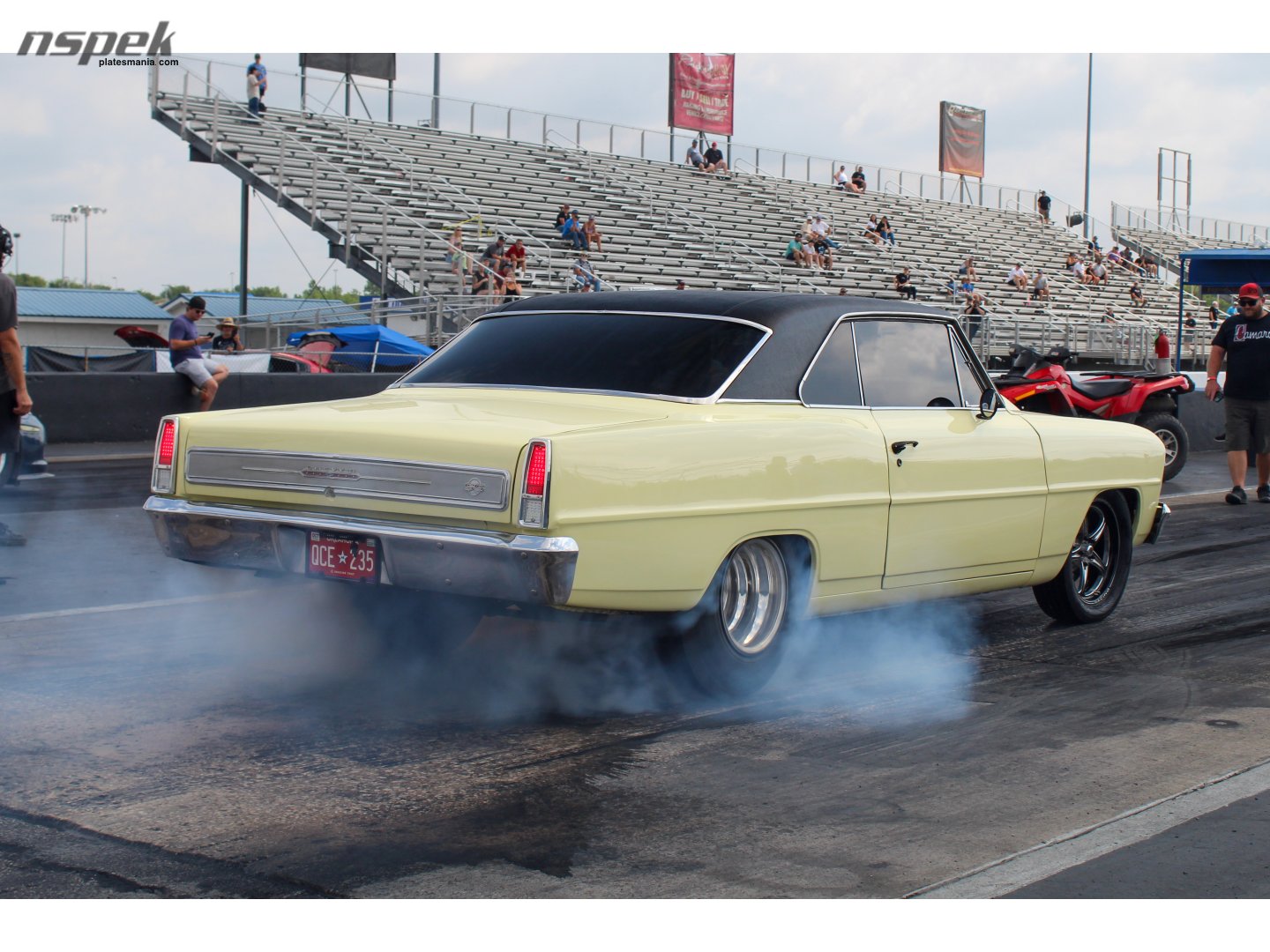 QCE-235, Chevrolet Chevy II 2nd gen 2-door Sedan (41; X-body), 1965–1967