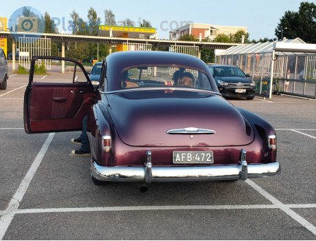 AFB-472, Chevrolet Deluxe