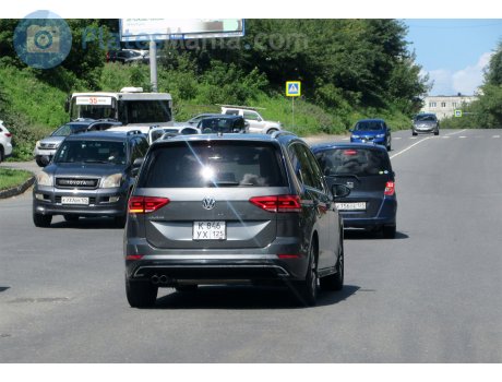 к846ух125, Volkswagen Golf Touran