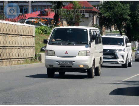 а696ок125, Mitsubishi Delica