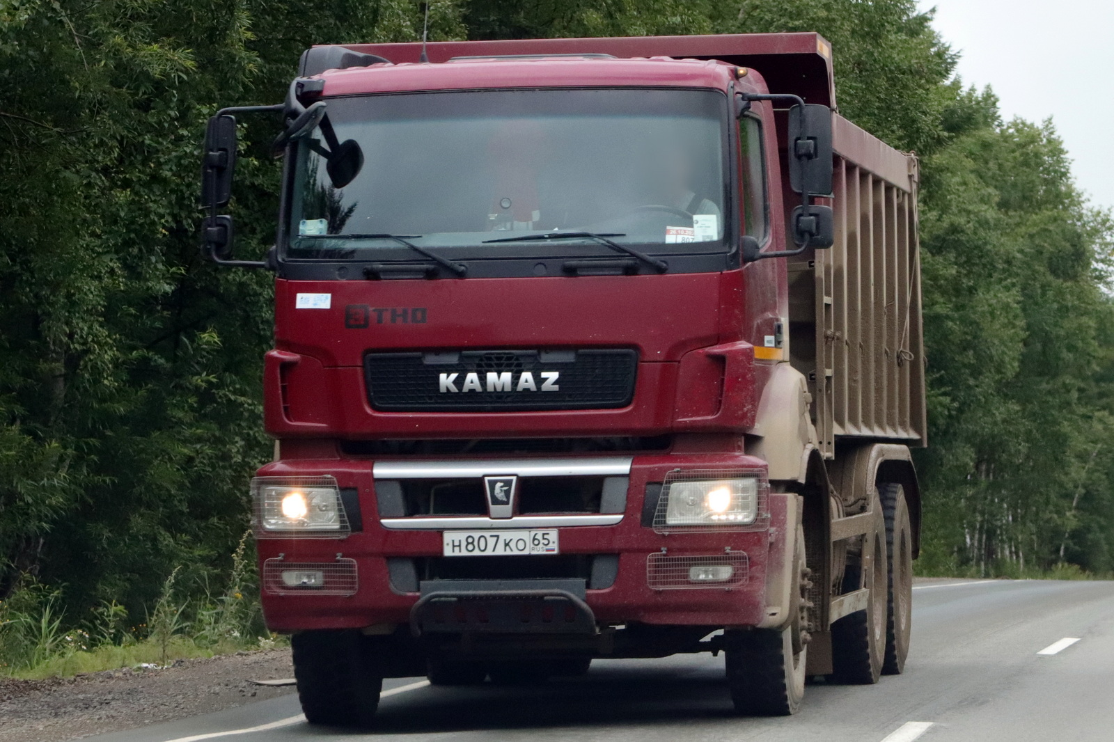 н 807 ко 65, KamAZ 6520 6520 Люкс (K4 Cab), 2016–