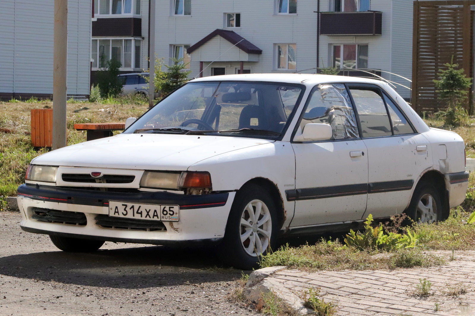 а 314 ха 65, Mazda Familia 6th gen Sedan (BG), 1989–1994