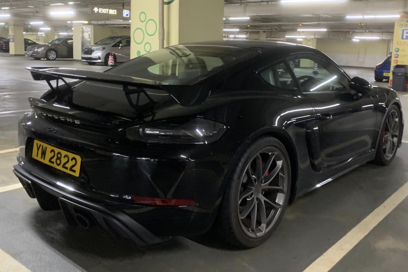 YW 2822, Porsche Cayman 3rd gen 718 Cayman (982C), 2016–